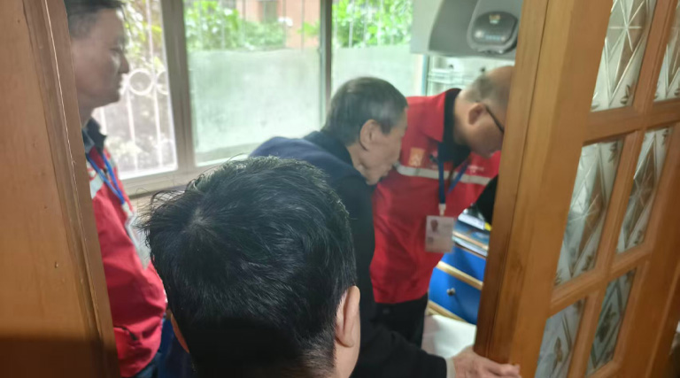 “燃气管家” 五一安检护平安 暖心服务“不打烊”