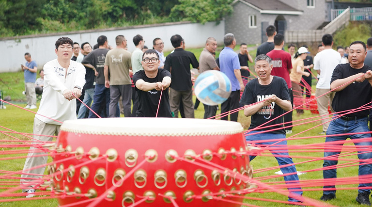 图层 4.jpg