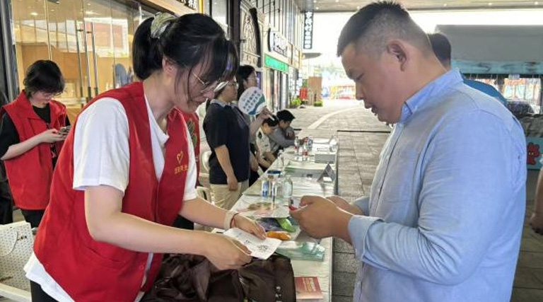分类精准宣教 这个安全宣讲月让燃气安全普惠万家